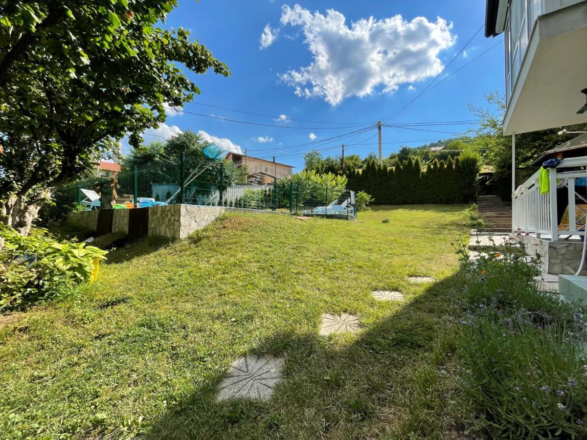 Pool Villa Sarajevo Exterior foto