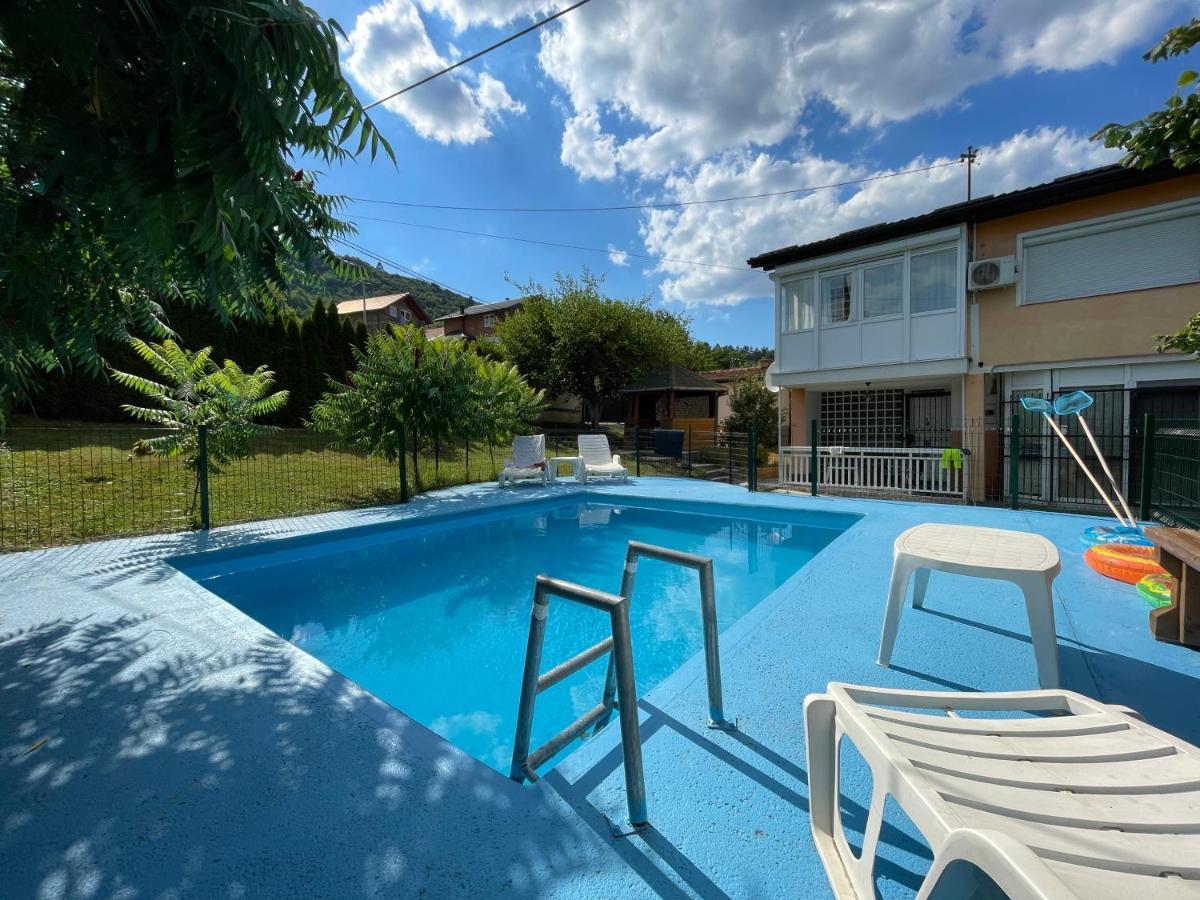 Pool Villa Sarajevo Exterior foto